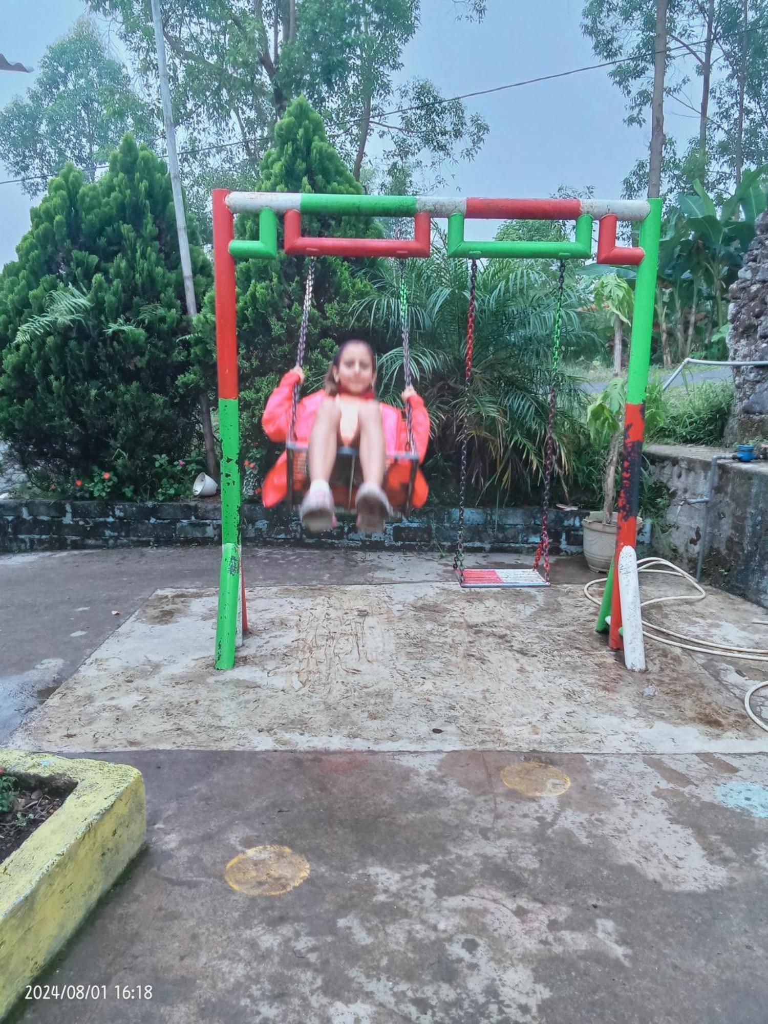 Petra Homestay Bangka Leda รูเติง ภายนอก รูปภาพ