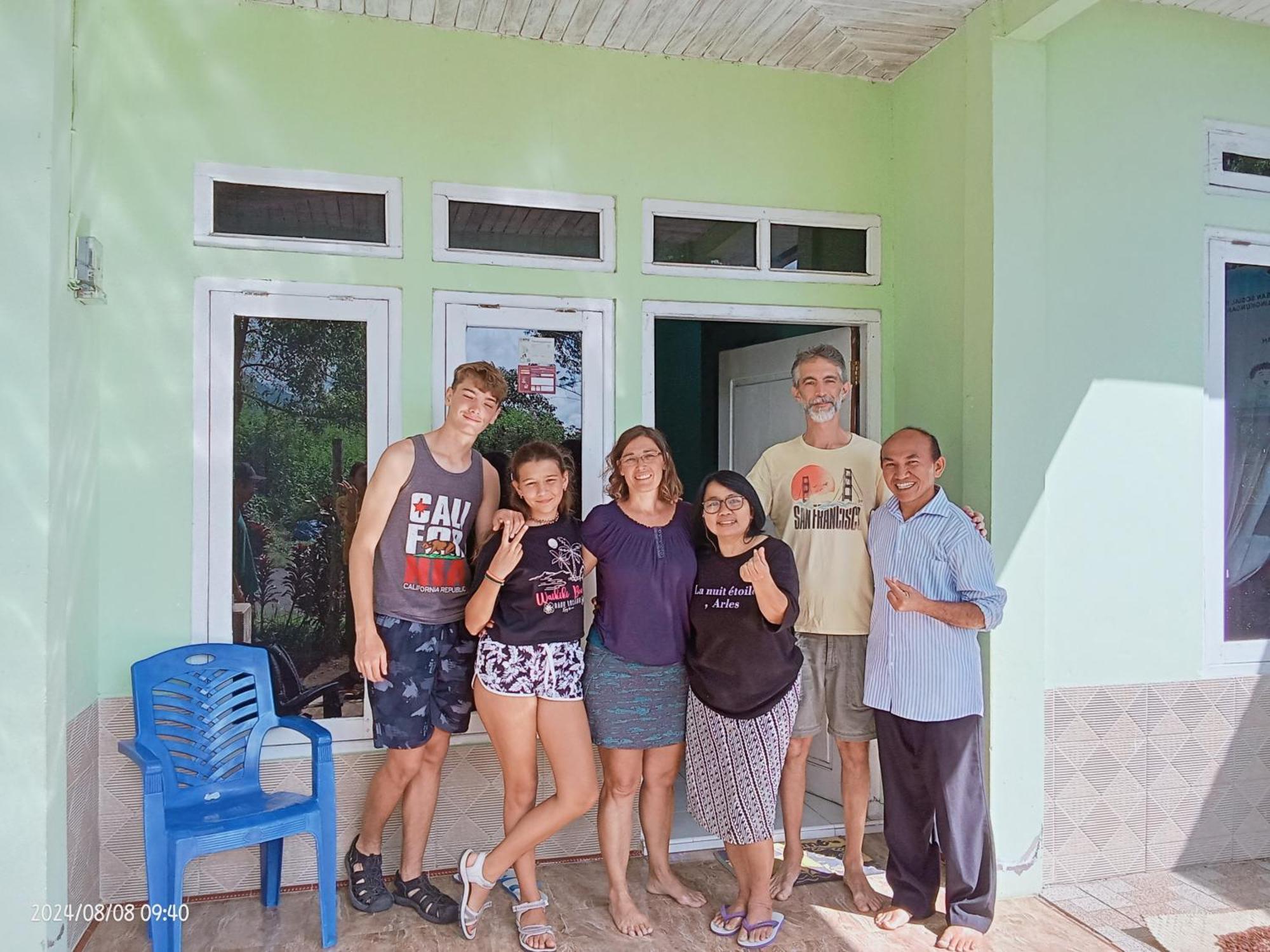 Petra Homestay Bangka Leda รูเติง ภายนอก รูปภาพ